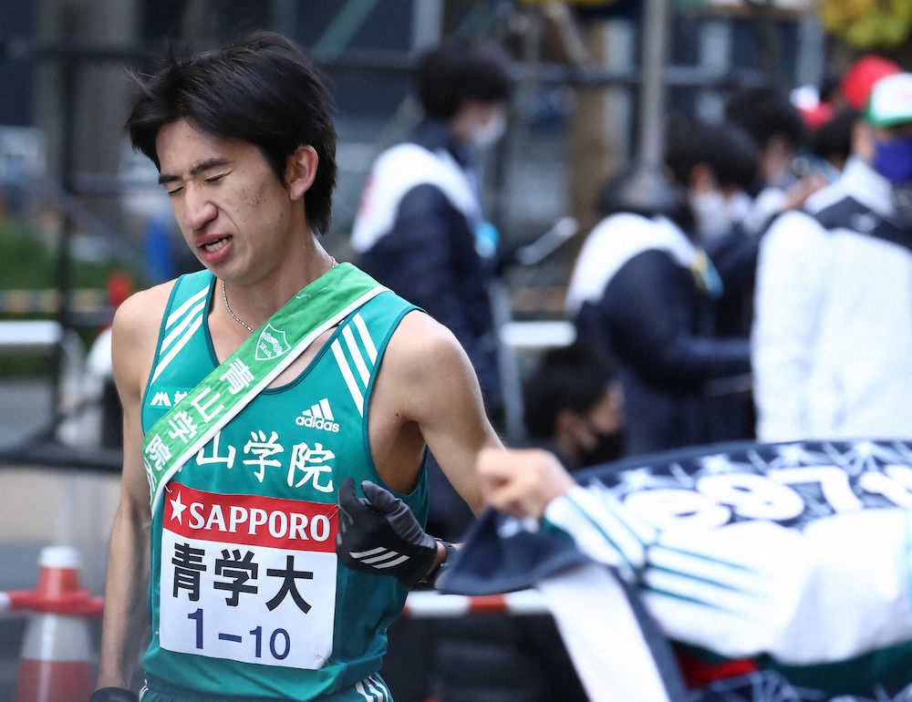 【画像・写真】【箱根駅伝】青学大が意地の逆襲　往路12位→総合4位に