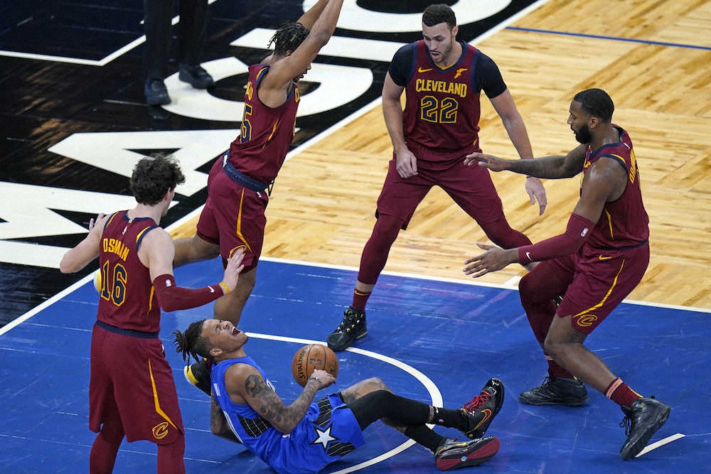 【画像・写真】NBAドラフトのトップ指名選手に悲劇　マジックのフルツが左膝じん帯を断裂　今季出場は絶望
