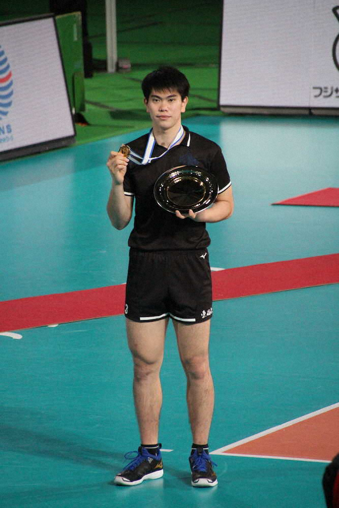 【画像・写真】大会MVPに輝いた東福岡のエース・柳北