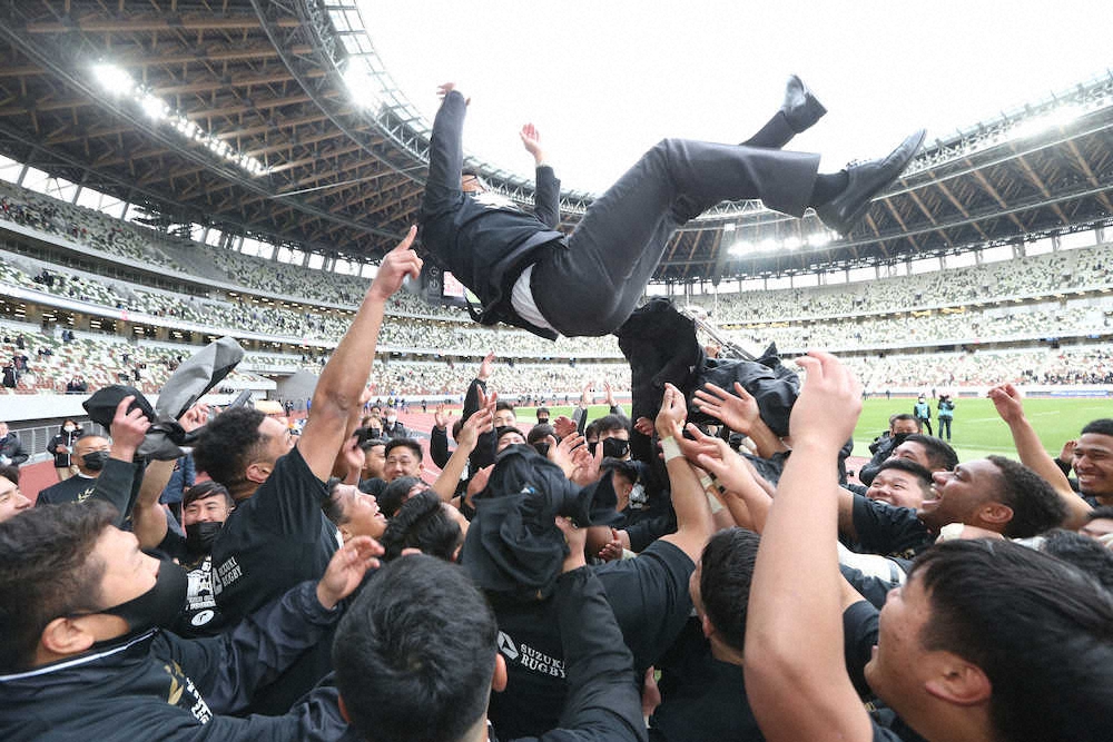 【画像・写真】天理大・小松監督の“フランス流哲学”花開く　36年前スタンドで見た同志社以来の関西勢V