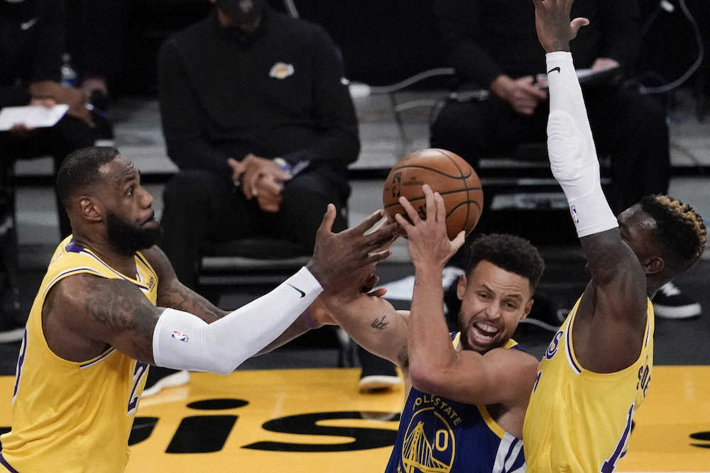 【画像・写真】レイカーズが逆転負け　連勝は5でストップ　19点のリードを守り切れず苦杯