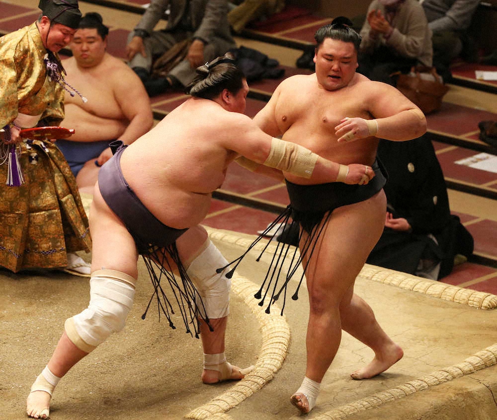 【画像・写真】朝乃山　4敗後退、富山商時代の亡き恩師に白星ささげられず…