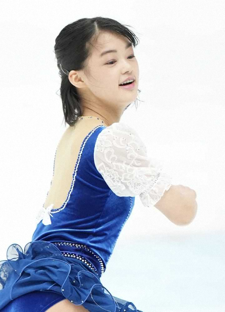 【画像・写真】女子は横井きな結が首位スタート　2位に松生理乃　フィギュア全国高校選手権