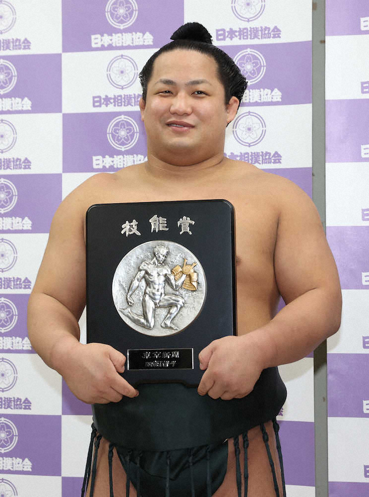 【画像・写真】翠富士が技能賞　5回目“名人芸”また肩透かし決めた！！