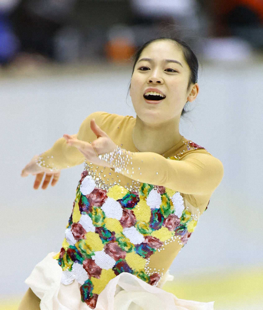 【画像・写真】準優勝の川畑和愛「気持ちよく滑れた」来季はプログラム変更　冬季国体成年女子