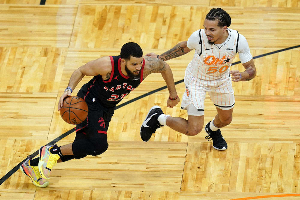 【画像・写真】ラプターズが連勝　渡辺は11分で2得点　バンブリートがチーム史上最多の54得点