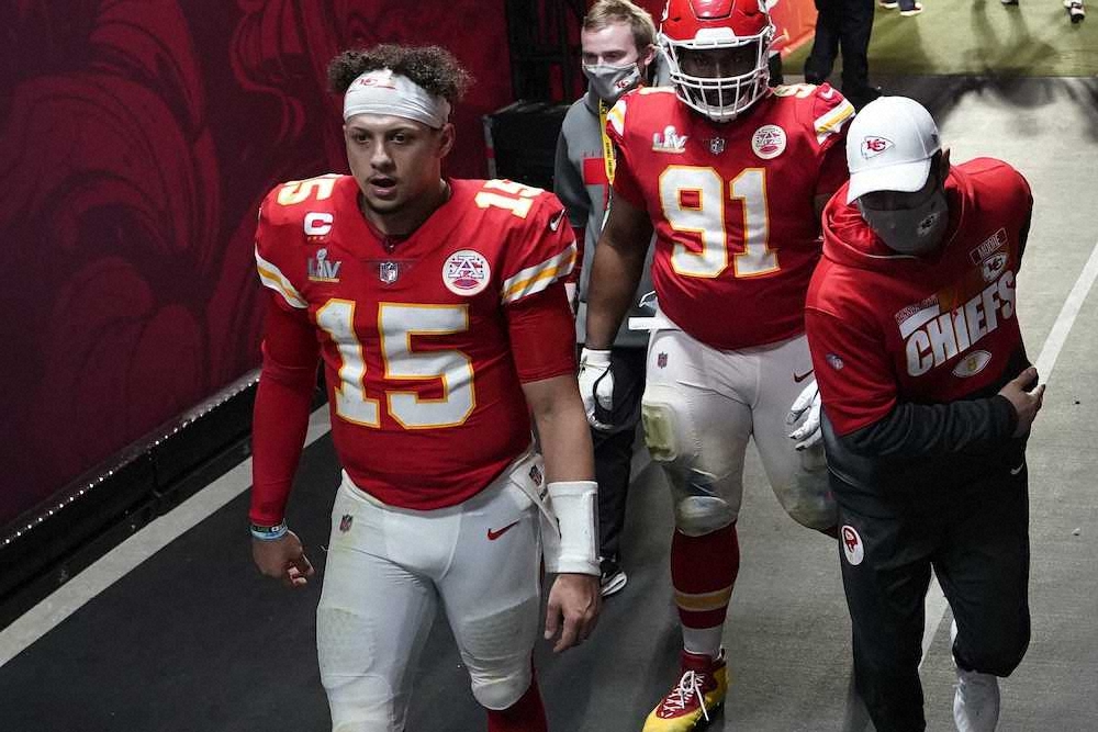 【画像・写真】チーフス・マホームズにとっては悪夢の一戦　自身最大得点差の敗戦でレーティングもワースト