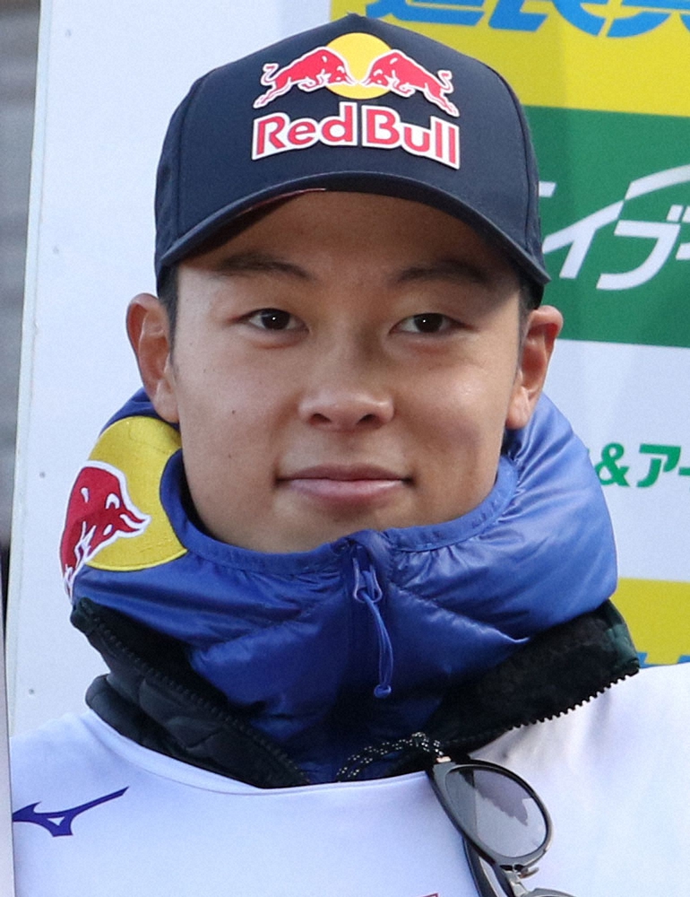 【画像・写真】陵侑、W杯17度目V！「尊敬」葛西に並んだ日本人男子最多、1年2カ月ぶり歓喜に「長かった」