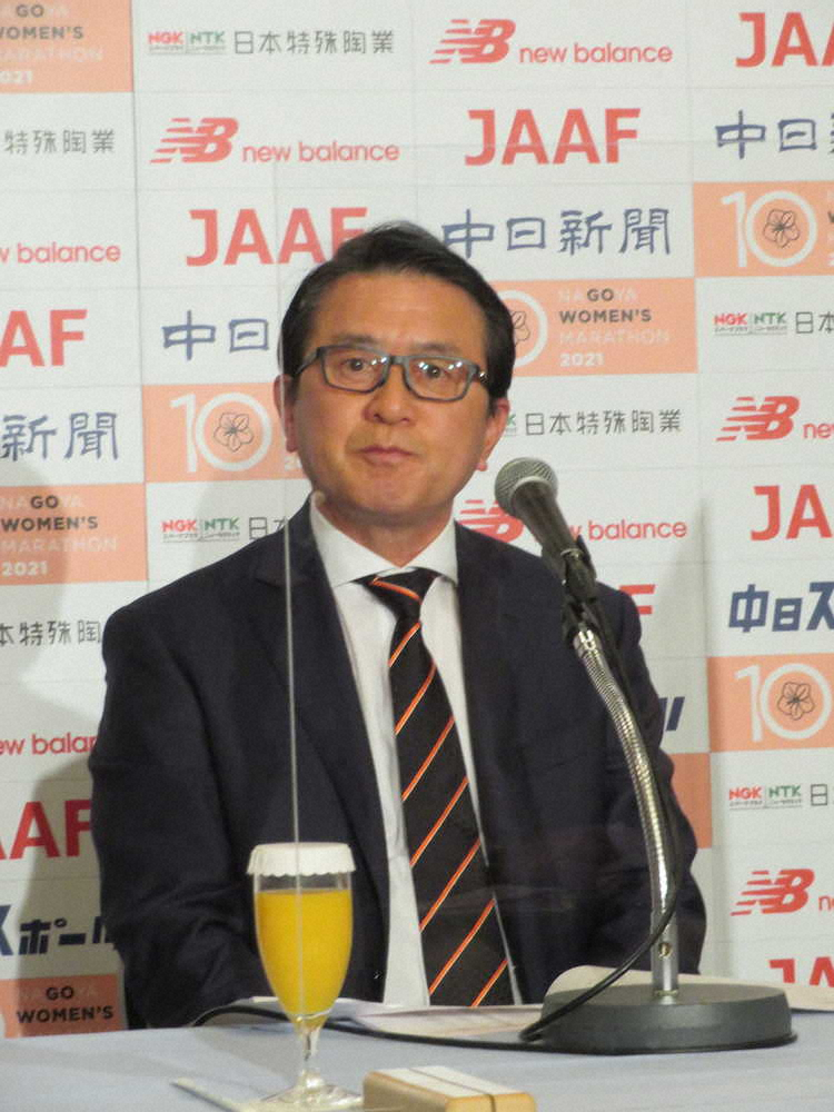 【画像・写真】瀬古リーダー、五輪代表・鈴木亜由子に自己新更新注文　3・14名古屋ウィメンズマラソン