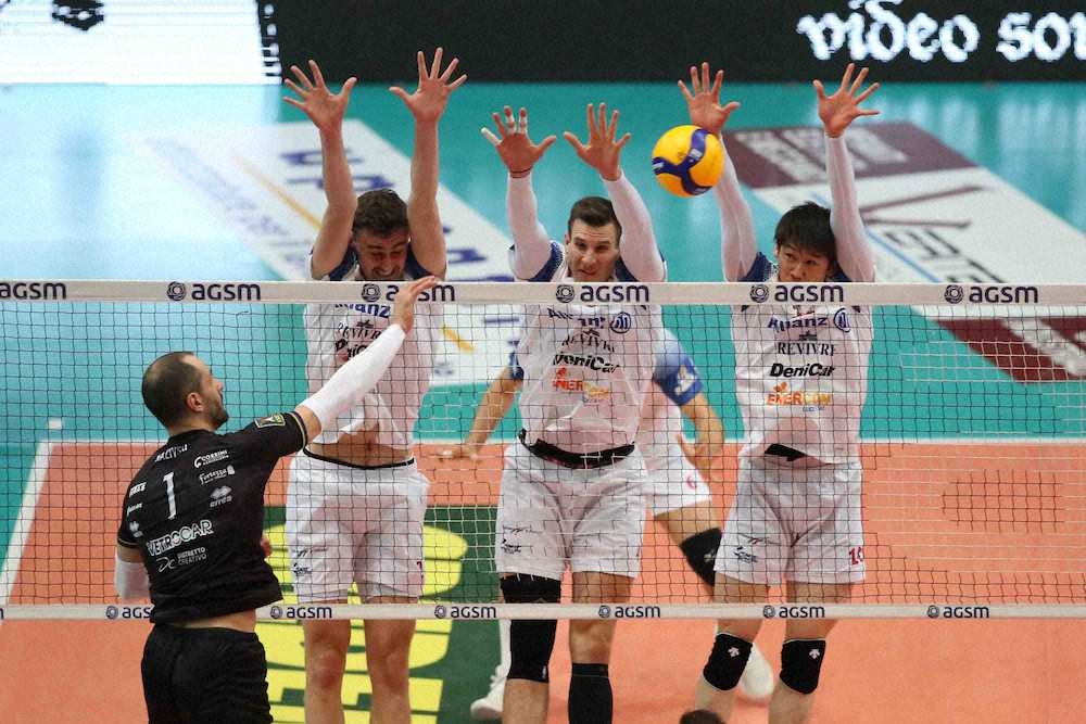 【画像・写真】石川祐希　PO予選で12得点もチーム黒星　準々決勝進出を懸けて第3戦へ「積極的に攻めのプレーを」