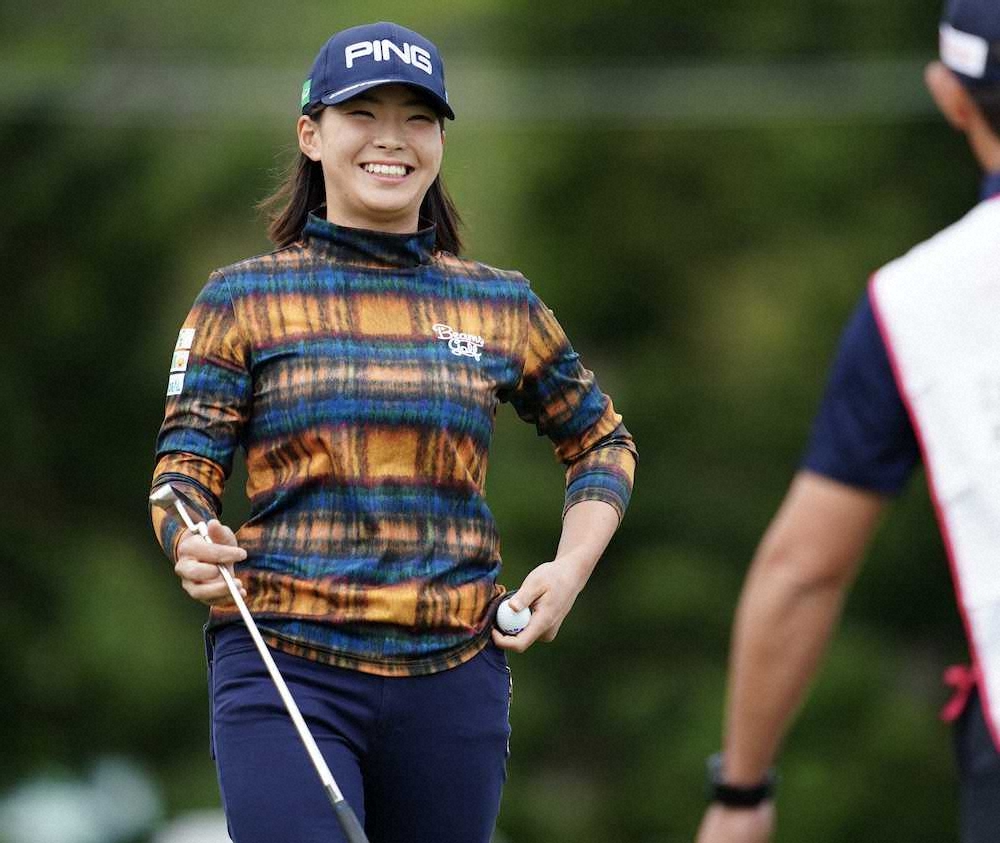 【画像・写真】渋野日向子は1オーバー、通算5アンダーで折り返し　ダイキン・オーキッドL第3R