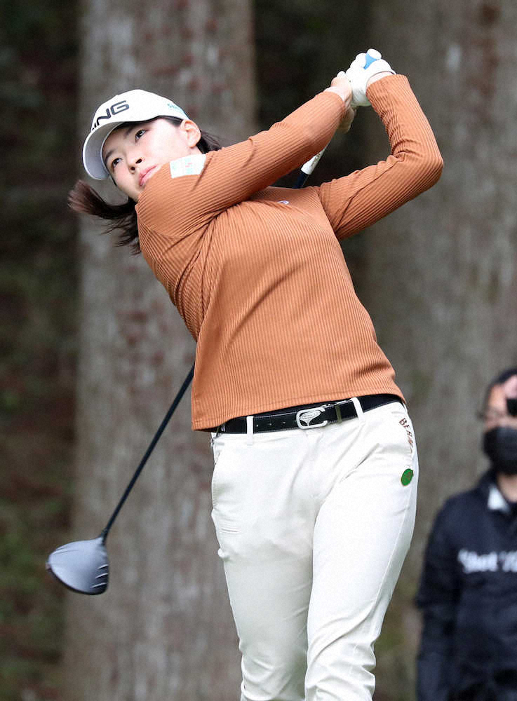 【画像・写真】渋野日向子が5アンダー、4位の今季最高位発進　「一昨年の自分みたいだなと思う瞬間がありました」