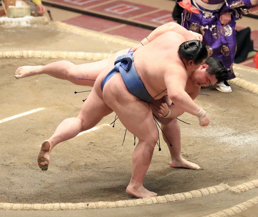 【画像・写真】正代　平幕相手に3連敗「土俵際が良くない」出直し誓う
