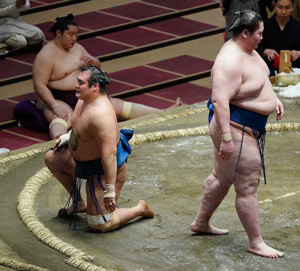 【画像・写真】千代の国、1敗守れず後退　逸ノ城に差し手引っ張り込まれ「突き放したかった」