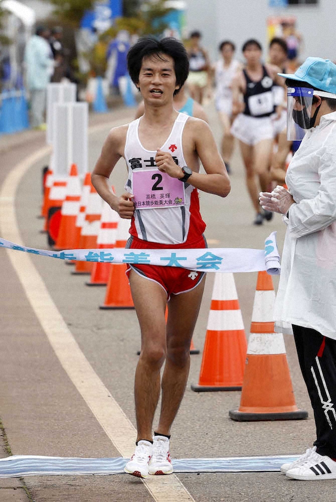 【画像・写真】男子20キロ五輪代表・高橋“クリーンシート”初V　全日本競歩能美大会