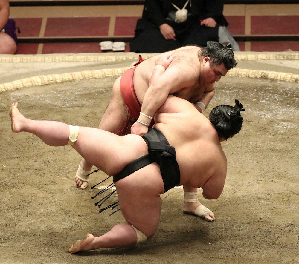 【画像・写真】高安　1敗守り優勝へ大きく前進　照ノ富士ら敗れ2敗消える