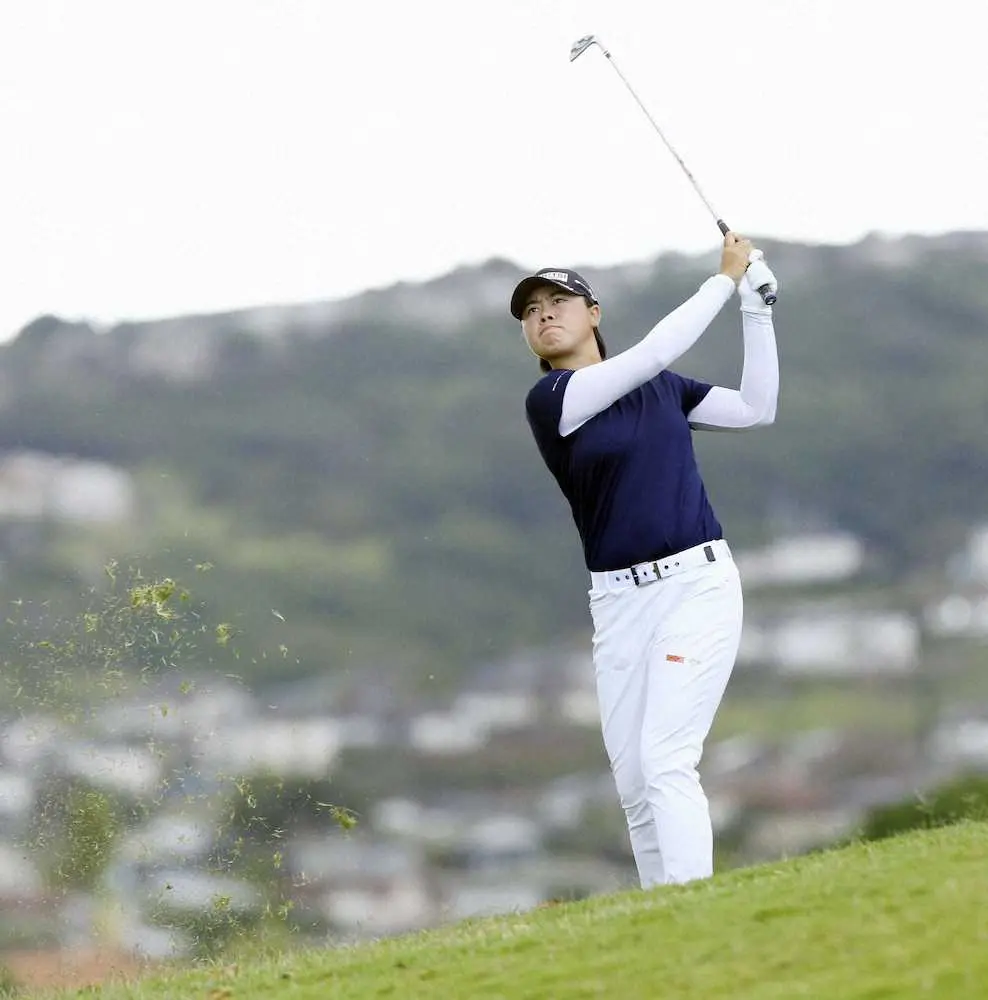 【画像・写真】笹生、2日連続の64で単独首位！ロングパット2度沈め9バーディー