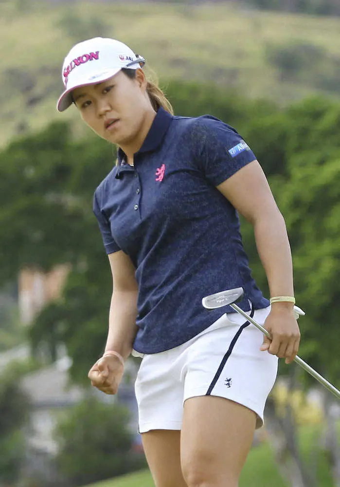 【画像・写真】奈紗、終盤連続バーディーで滑り込み予選通過「ショットはだいぶ良くなった」