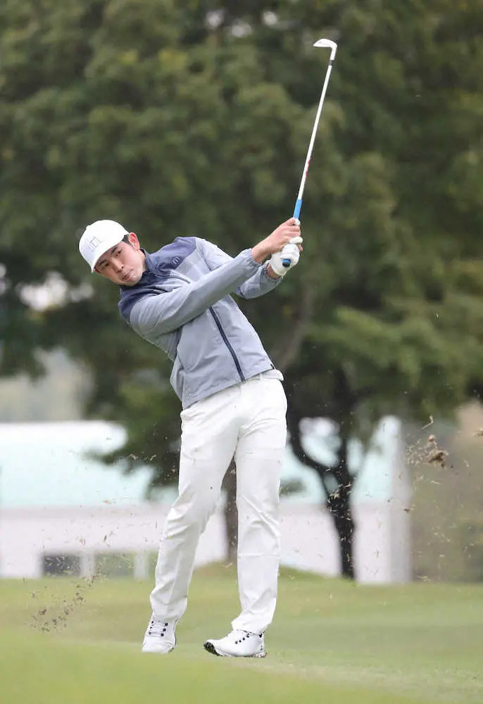 【画像・写真】20歳・中島　猛チャージ66で3位浮上、狙う史上5人目アマチュア優勝