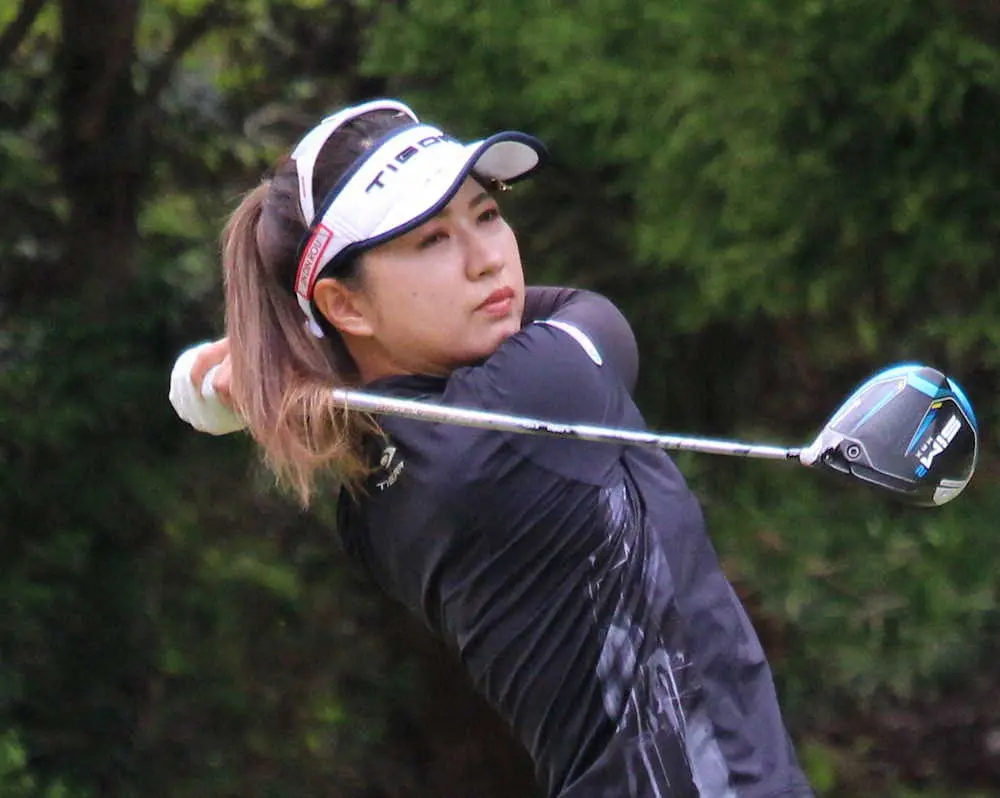 【画像・写真】川満陽香理　完全V　大会最少スコア10アンダーで10年ぶり歓喜