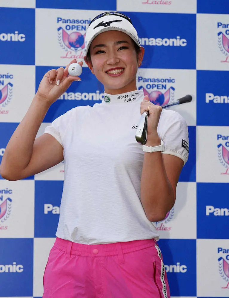 【画像・写真】原英莉花、プロ初ホールインワン！ジャンボ師匠に「賞金で何か買って持って行きたい」68でV圏内浮上