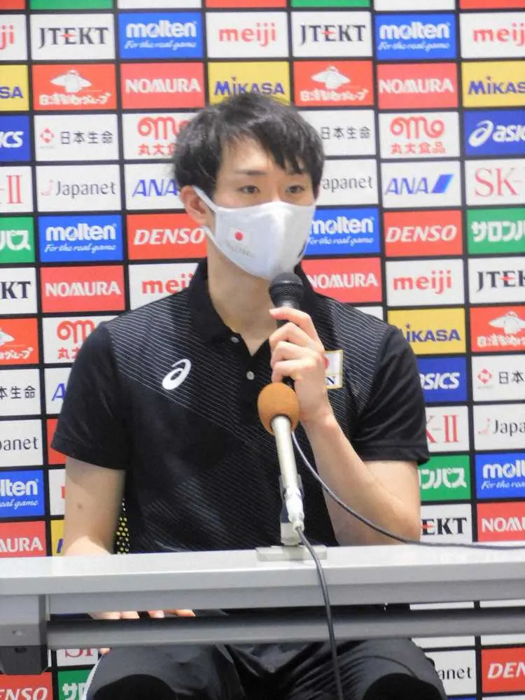 ＜バレーボール男子日本代表紅白戦第2日＞試合後、取材に応じた柳田将洋