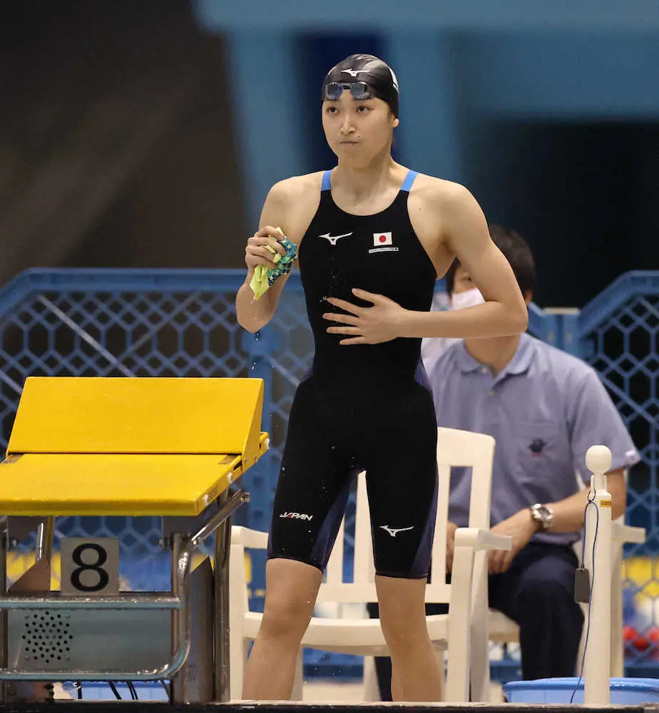 女子200メートル自由形予選に臨む池江璃花子（代表撮影）