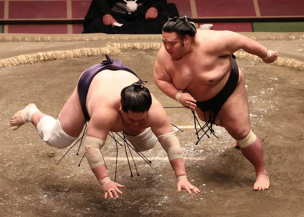 【画像・写真】貴景勝　史上初の2差大逆転Vあと一歩　本割勝って決定戦に持ち込むも及ばず