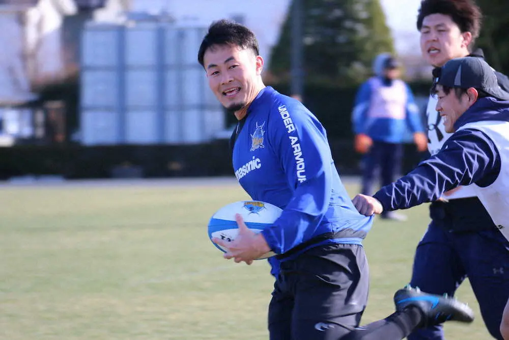 【画像・写真】現役引退の福岡が有終初MVP「光栄に思う」 TL年間表彰式