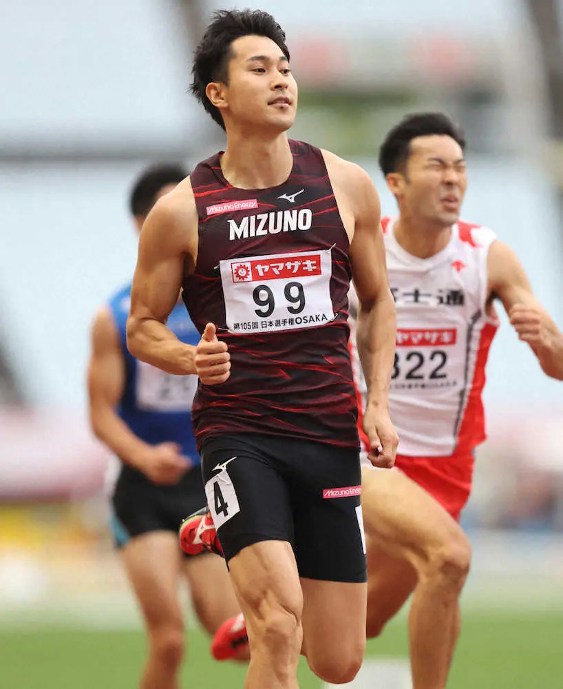 男子200メートル予選を2組1着で突破した飯塚（撮影・北條　貴史）