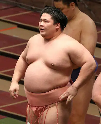 【画像・写真】人気業師の宇良へ母校の関学大が学長賞を授与　「光栄。一日一番を全力で取り組みたい」