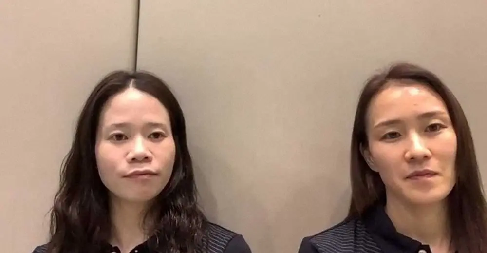 オンライン取材に応じたハンドボール女子日本代表の角南唯（左）、果帆の姉妹