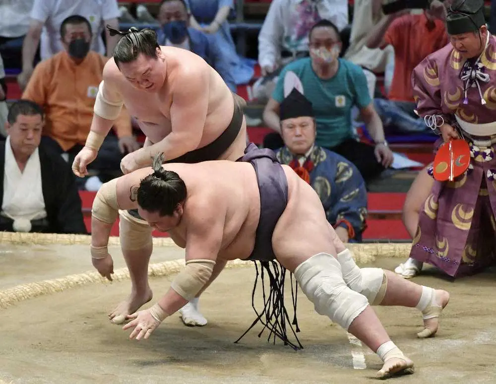 【画像・写真】白鵬が45度目V、照ノ富士との全勝対決制した　6場所連続休場から復活