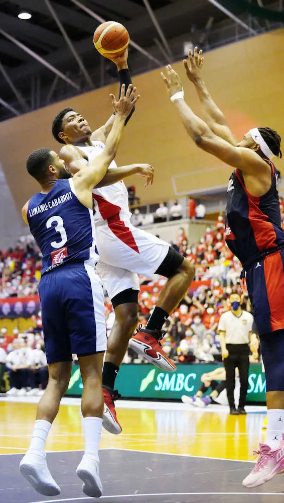 【画像・写真】バスケ日本　五輪前ラストマッチでNBA5人の強豪フランス撃破！本番へ弾み