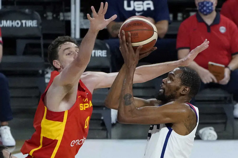 【画像・写真】米国がW杯王者のスペインに7点差で勝利　強化試合は2勝2敗　スペインは26日に日本と対戦