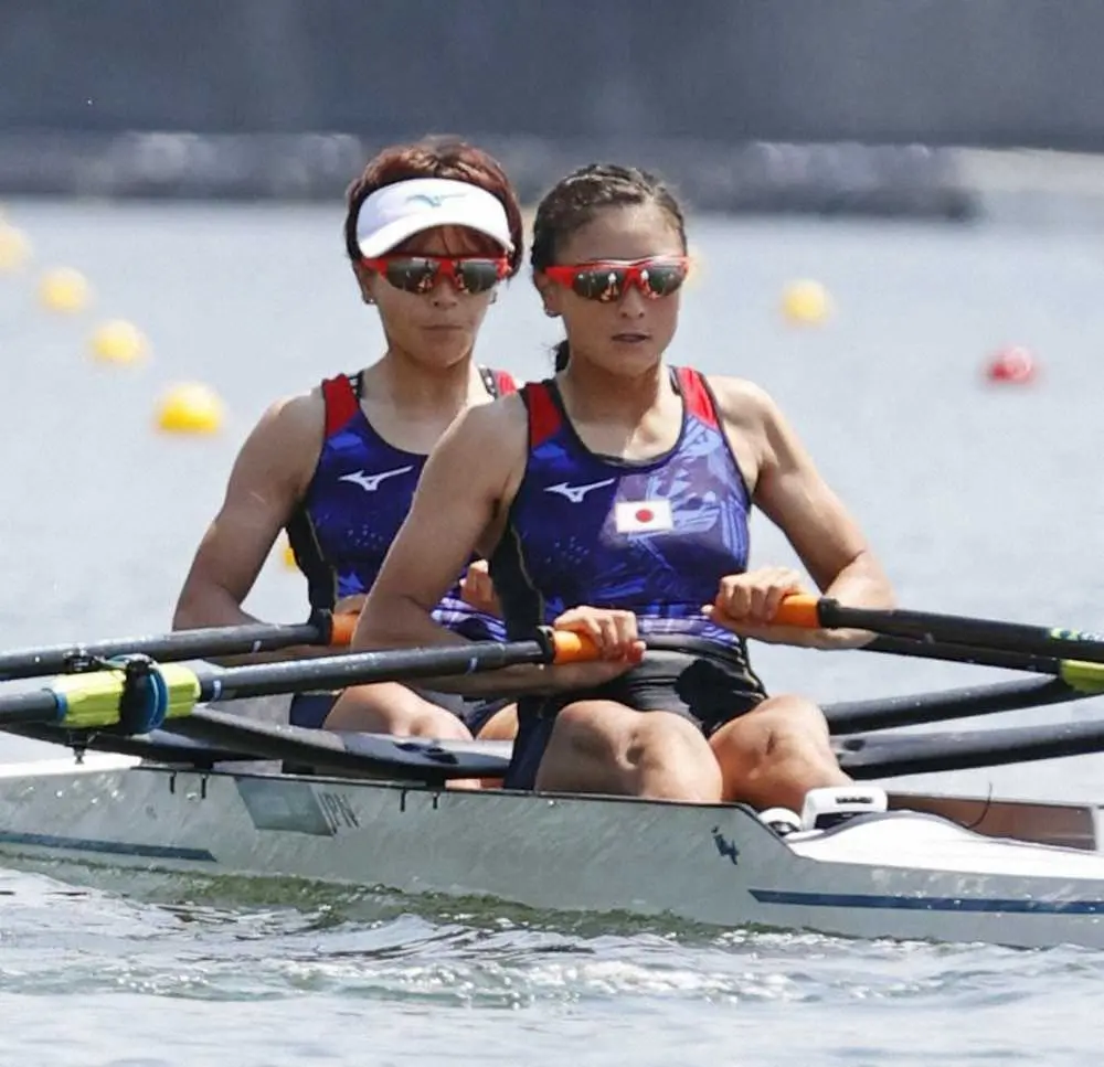 【画像・写真】ボート女子軽量級ダブルスカル、大石・冨田組3着で敗復へ