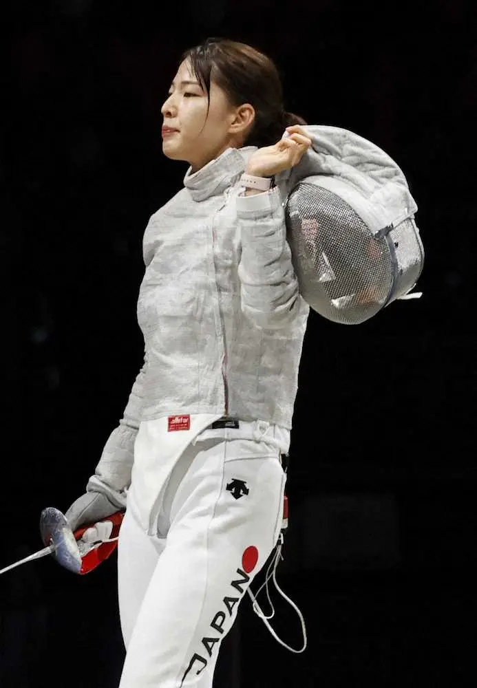 【画像・写真】「癒し系」の女性剣士、江村は3回戦敗退に悔し涙「もっともっと試合がしたかった」