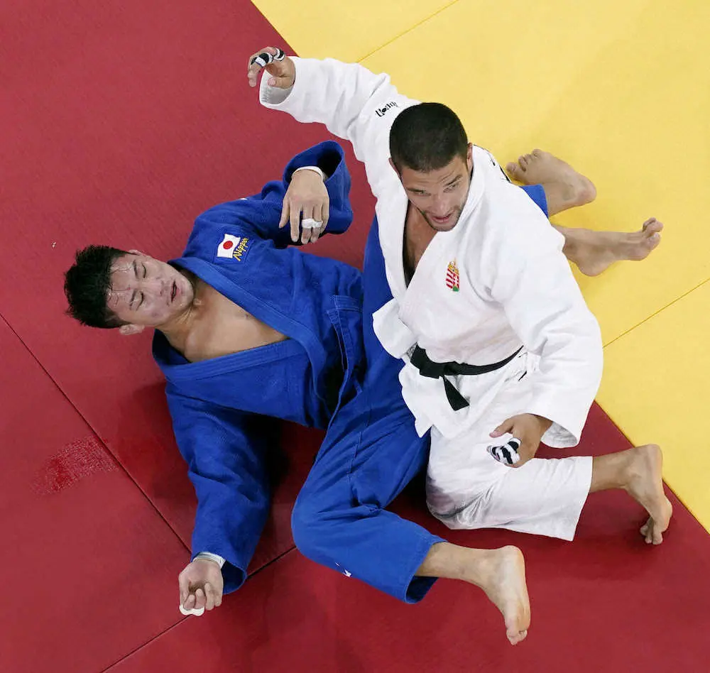 【画像・写真】柔道男子90キロ級・向　延長戦で一本取られ3回戦敗退「捨て身技に行ったことは後悔していない」も号泣