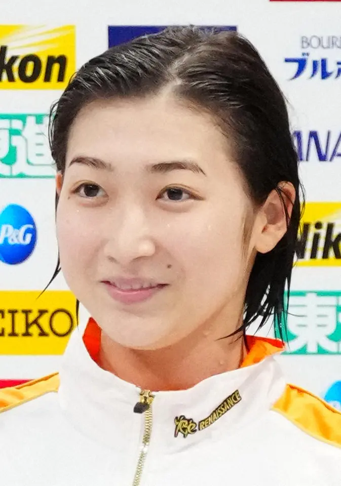 【画像・写真】池江璃花子　“親友”ショーストロムと涙の再会「彼女に会えてうれしくて」