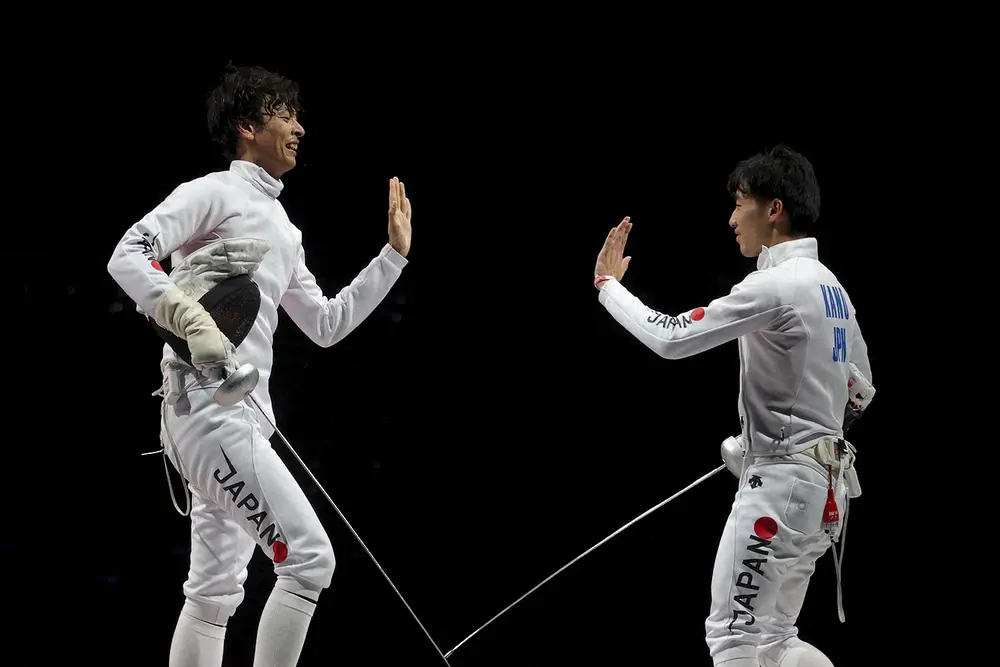 【画像・写真】フェンシングで日本初の金メダル！　男子エペ団体が歴史的快進撃　日本勢金17個は新記録！