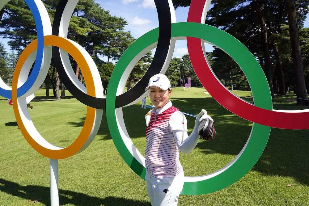 【画像・写真】女子ゴルフ4日開幕　服部コーチ、奈紗＆萌寧のメダル太鼓判「2人とも良い状態」
