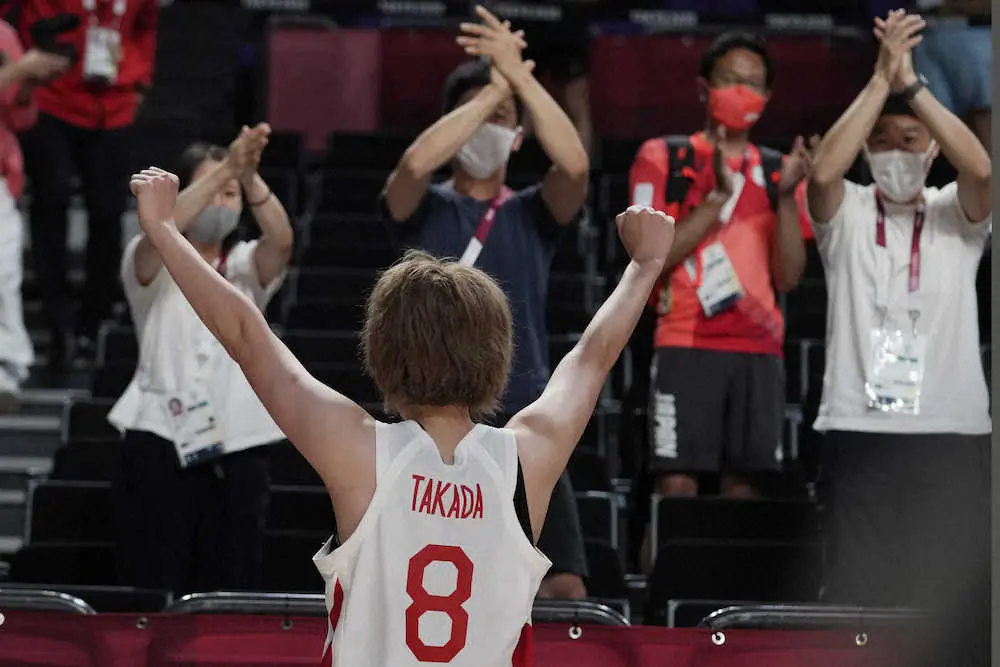 劇的な勝利を収めた女子バスケットボールの日本代表の高田（AP）