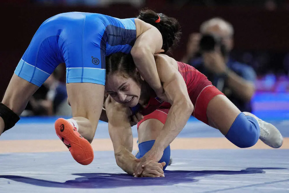 【画像・写真】レスリング・須崎優衣　銀メダル以上が確定！準決勝で快勝　開会式で日本選手団の旗手