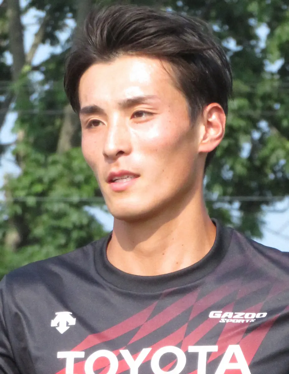【画像・写真】男子マラソン・服部「練習の成果を100％出し切ることが目標」弟・弾馬の思いを背負い走る