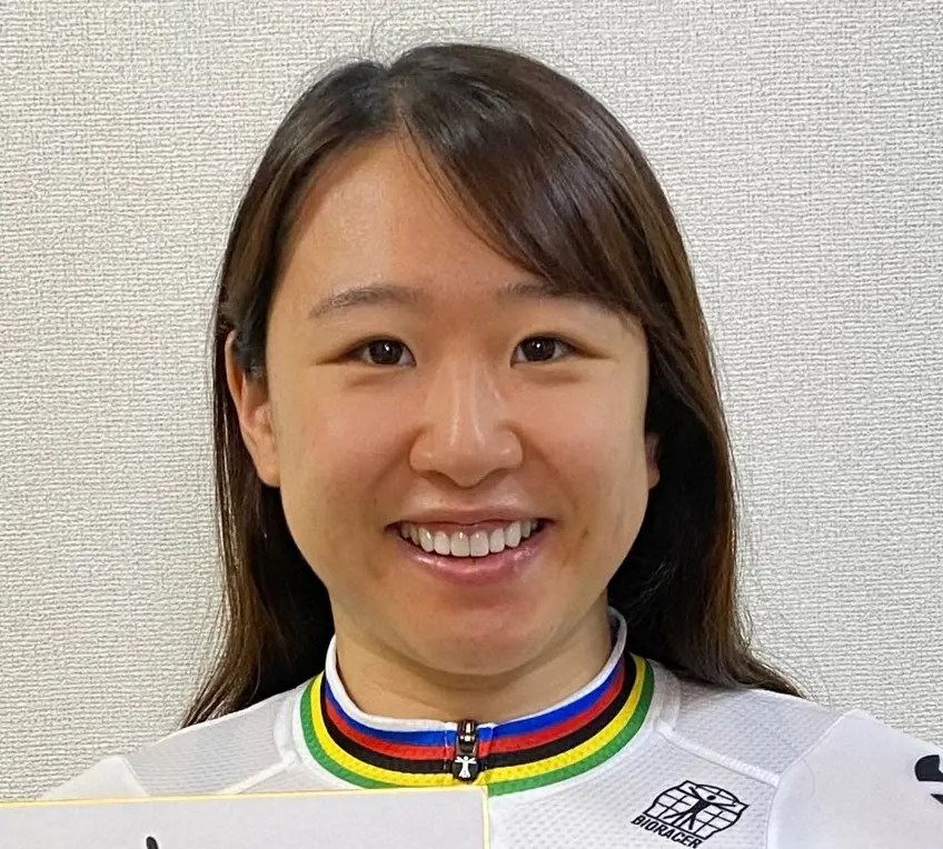 【画像・写真】梶原悠未、自転車オムニアムで涙の銀メダル！日本女子で初快挙　落車も乗り越え「応援が力に」
