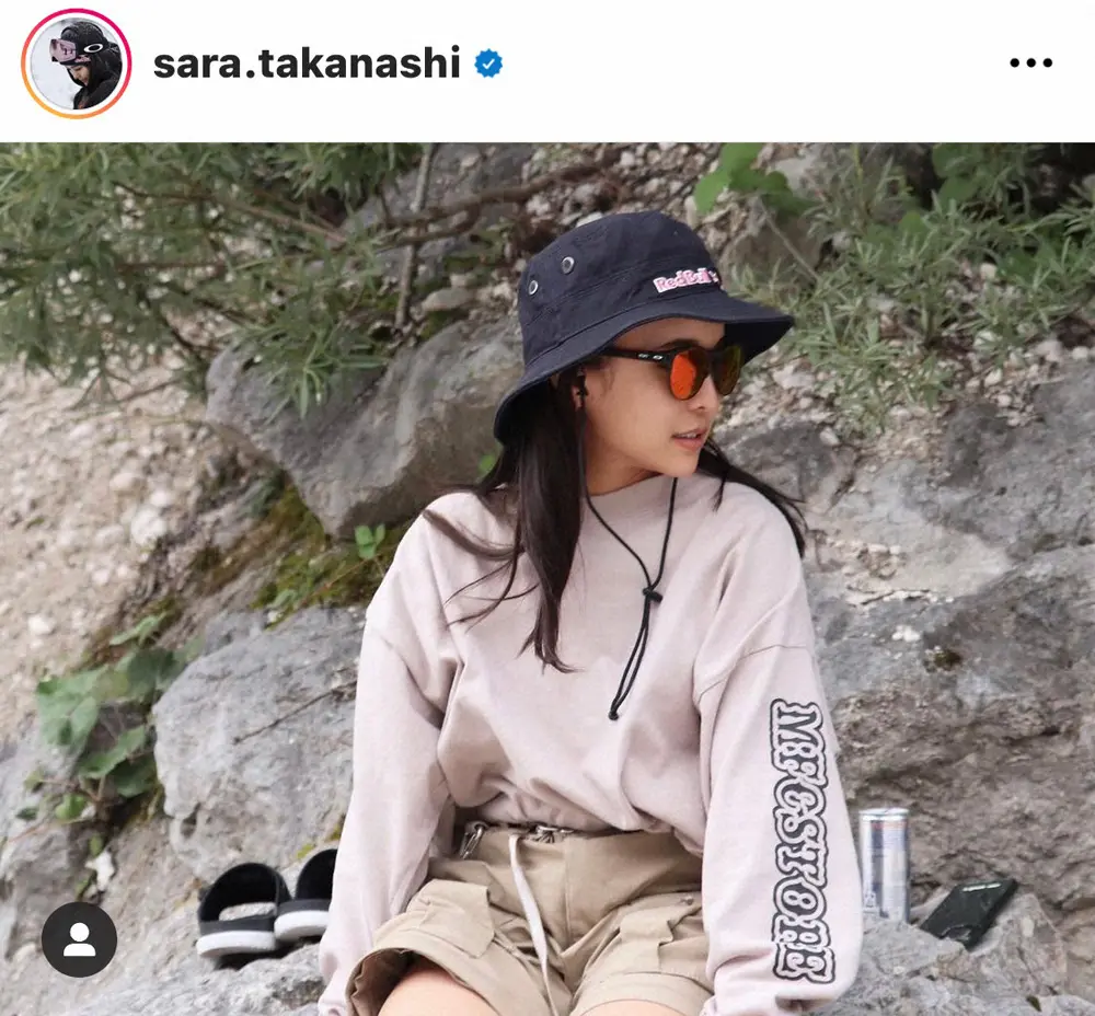 【画像・写真】高梨沙羅　ショーパン＆サングラスのラフなコーデ披露　「どんなに忙しくても…」