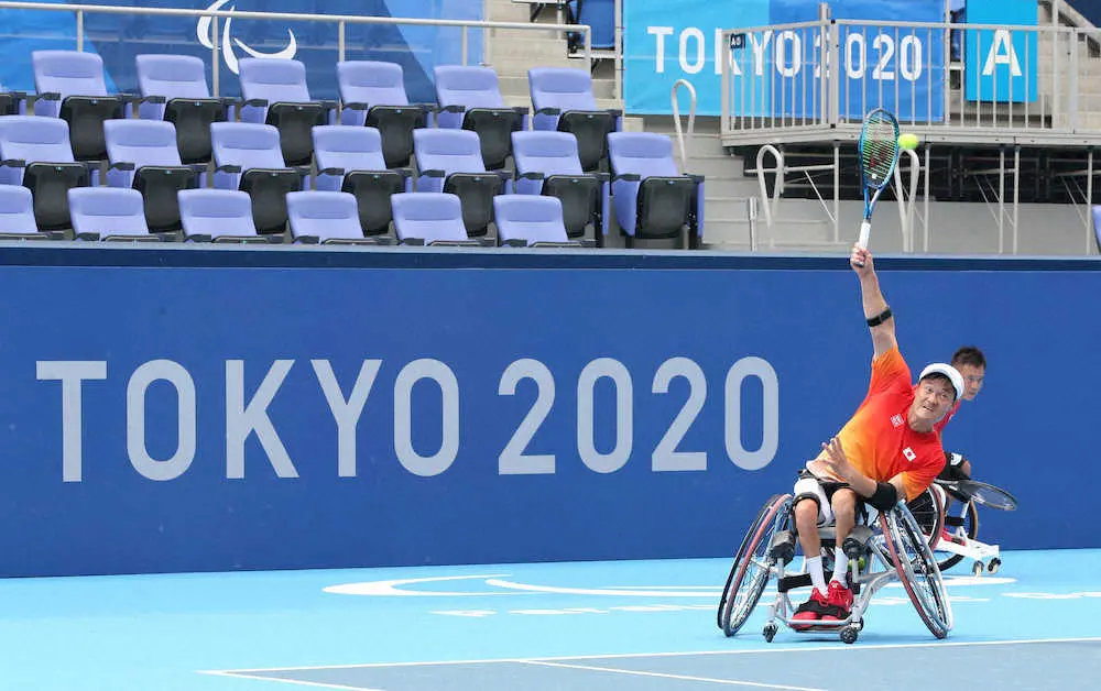 【画像・写真】国枝慎吾がセンターコートで調整　車いすテニス27日スタート