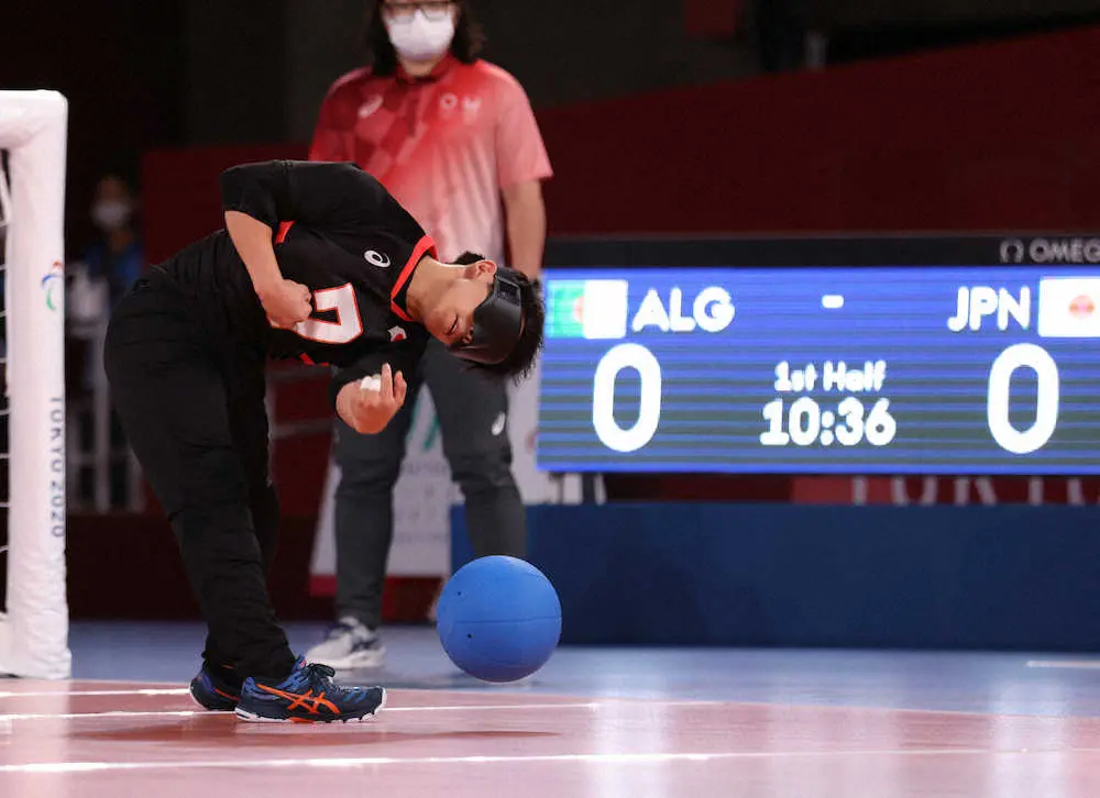 【画像・写真】初出場のゴールボール男子が快勝発進　先発抜てき金子和也7得点「夢じゃないんだな」