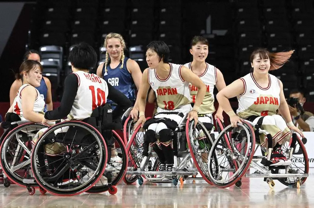【画像・写真】車いすバスケ女子が英国に大金星で連勝　準々決勝進出ほぼ確実