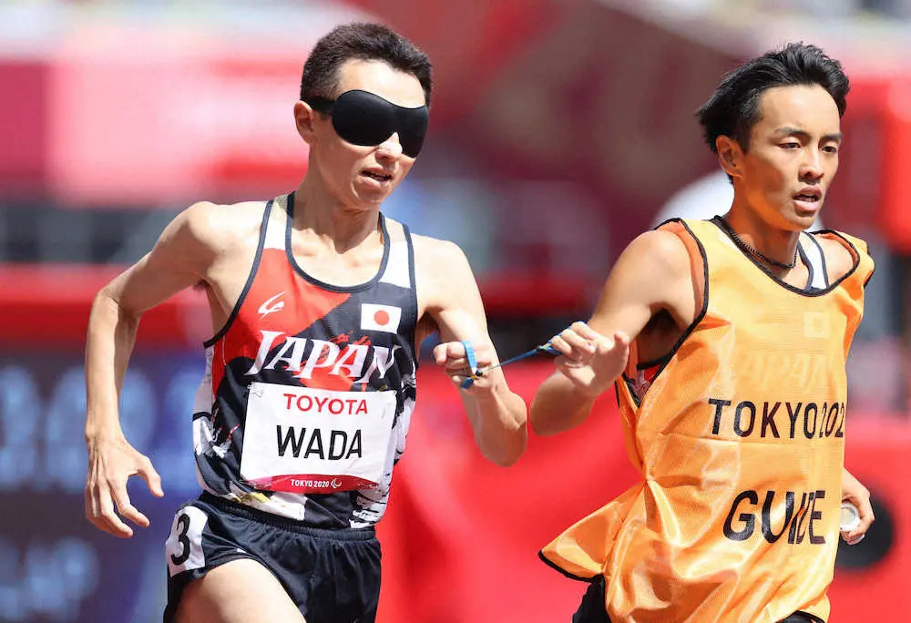 ＜パラリンピック　陸上＞男子1500メートル（T11）予選、力走する和田（撮影・木村　揚輔）